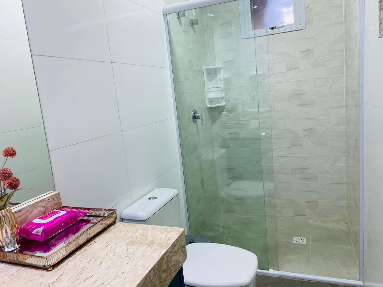 Residencial Com Piscina Possui Jacuzzi Aquecida Com Hidromassagem Vila Bombinhas Exterior foto